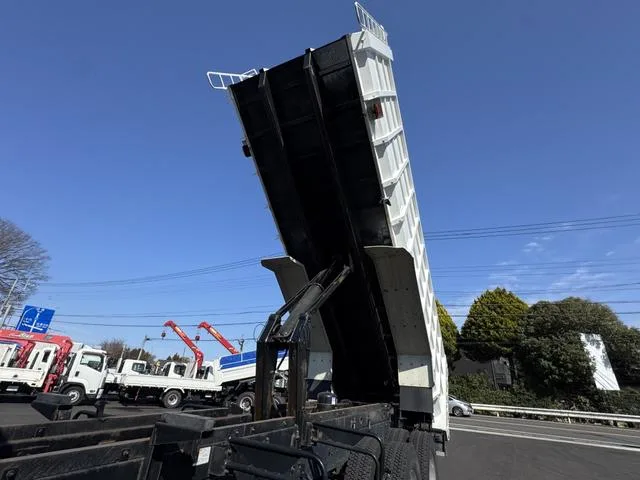Mitsubishi Fuso SUPER GREAT 2024 — миниатюра 5