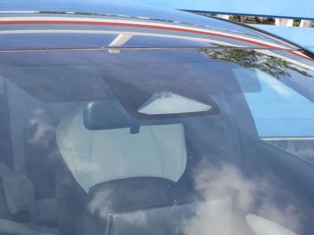 Toyota COROLLA TOURING HYBRID WB 2023 — миниатюра 2
