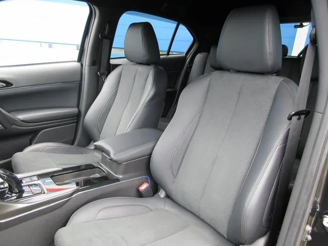 Mitsubishi ECLIPSE CROSS PHEV BLACK EDITION 2023 — миниатюра 3