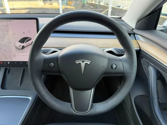 Tesla MODEL 3 RWD 2022 — миниатюра 4