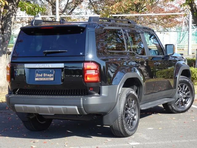 Toyota LAND CRUISER 250 VX 2024 — миниатюра 3