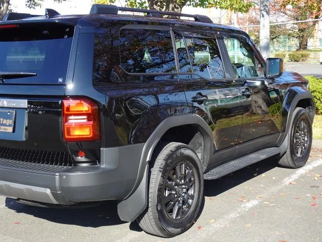 Toyota LAND CRUISER 250 VX 2024 — миниатюра 4