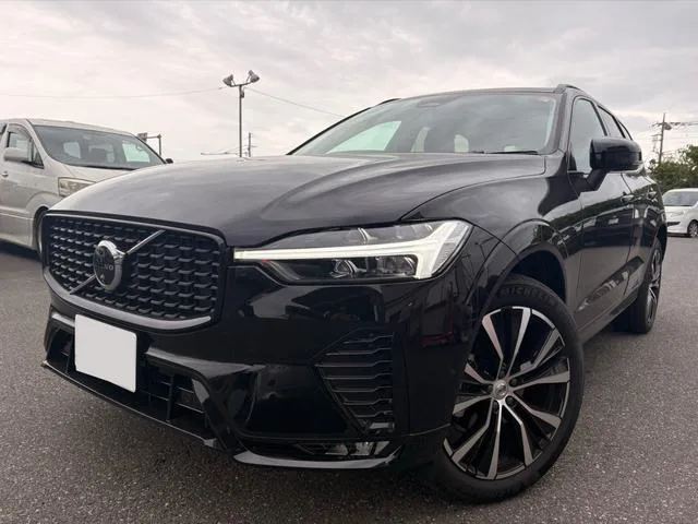 Volvo XC60 2025 — фото 1, купить с доставкой в Москву