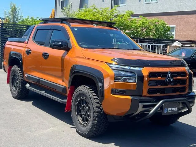 Mitsubishi TRITON GSR 2025 — миниатюра 2