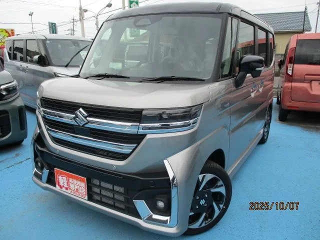 Suzuki SPACIA CUSTOM HYBRID XS 2024 — фото 1, купить с доставкой в Москву
