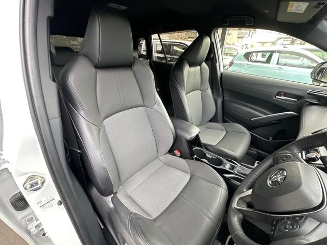 Toyota CorollaCross HYBRID Z 2024 — миниатюра 4