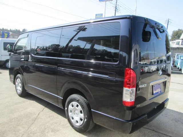 Toyota HIACE VAN SUPER GL DARK PRIME II 2023 — миниатюра 3