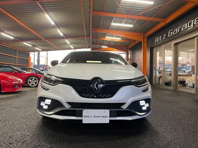 Renault Megane RENAULT SPORT TROPHY 2023 — миниатюра 2