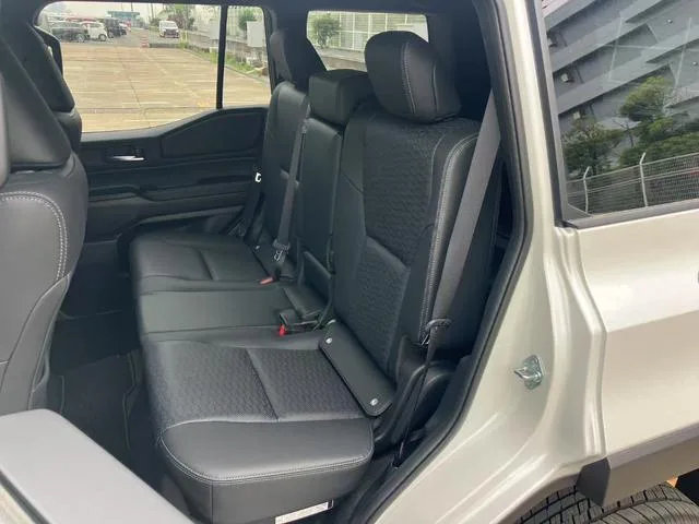 Toyota LAND CRUISER 250 VX 2025 — миниатюра 5