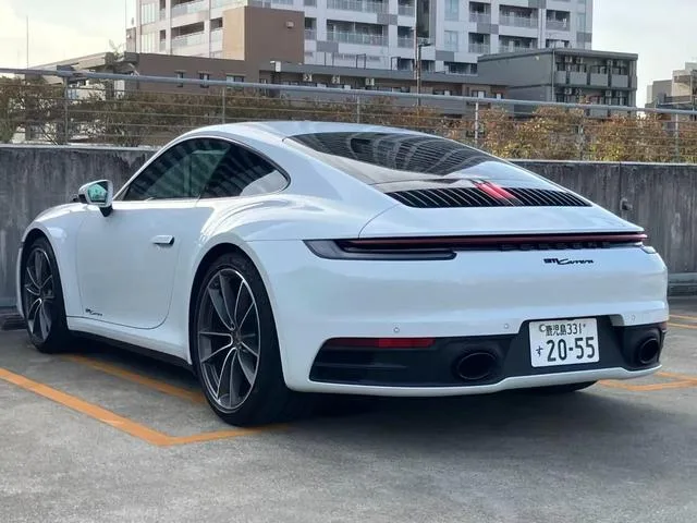 Porsche 911 2024 — миниатюра 2