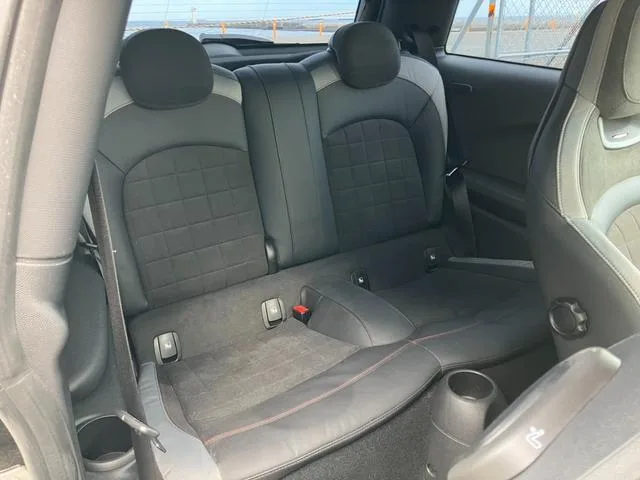 MINI MINI JOHN COOPER WORKS PREMIUM PLUS PACKAGE JOHN COOPER WORKS TRIM 2023 — миниатюра 4