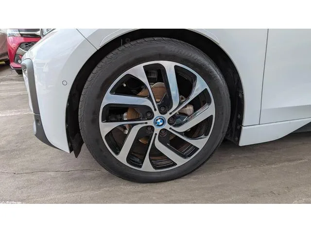 BMW i3 BASE GRADE 2022 — миниатюра 2