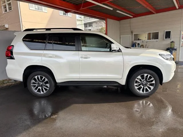 Toyota LAND CRUISER PRADO TX L PACKAGE 2023 — миниатюра 2