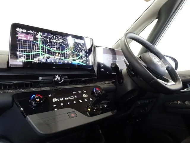 Nissan SERENA HIGHWAY STAR V 2023 — миниатюра 5
