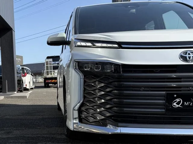 Toyota VOXY HYBRID S-Z 2026 — миниатюра 2