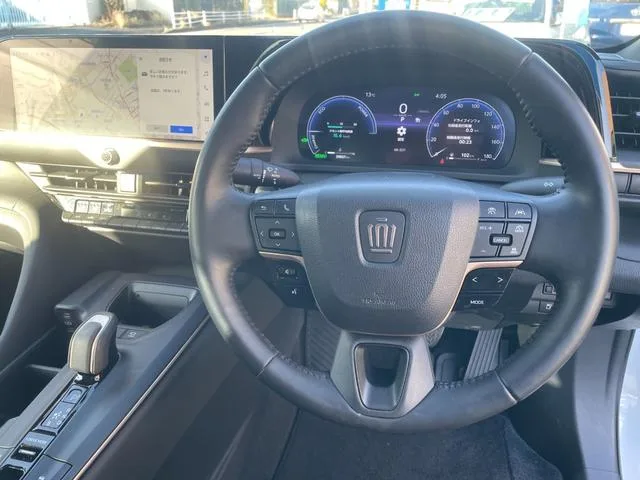 Toyota CROWN CROSSOVER G ADVANCED LEATHER PACKAGE 2023 — миниатюра 5