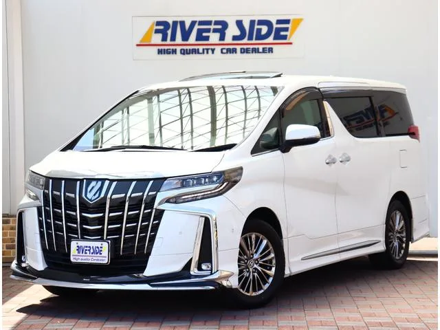 Toyota ALPHARD HYBRID EXECUTIVE LOUNGE S 2022 — фото 1, купить с доставкой в Москву