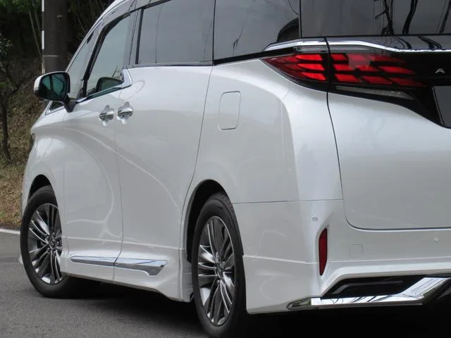 Toyota Alphard Z 2024 — миниатюра 4