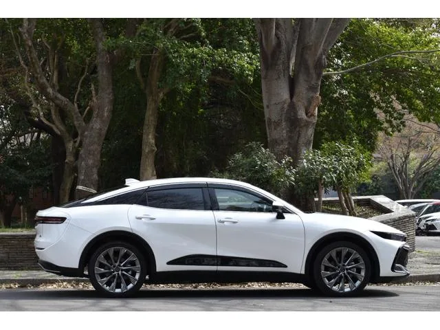 Toyota CROWN CROSSOVER G ADVANCED LEATHER PACKAGE 2023 — миниатюра 3