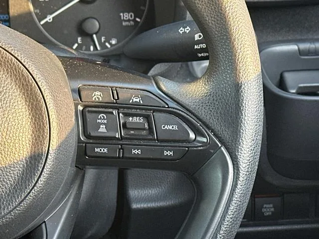 Toyota SIENTA HYBRID X 2024 — миниатюра 5