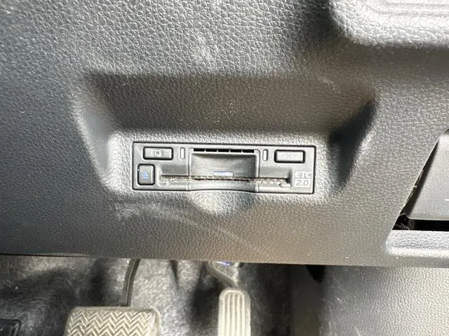 Toyota SIENTA HYBRID G 2024 — миниатюра 3