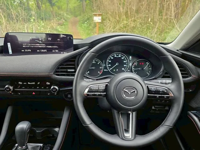 Mazda MAZDA3 SEDAN XD RETRO SPORTS EDITION 2024 — миниатюра 3