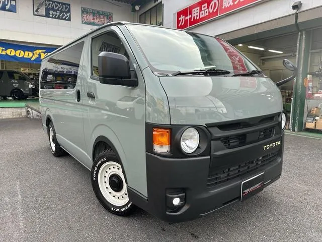 Toyota HIACE VAN LONG SUPER GL 2024 — миниатюра 4