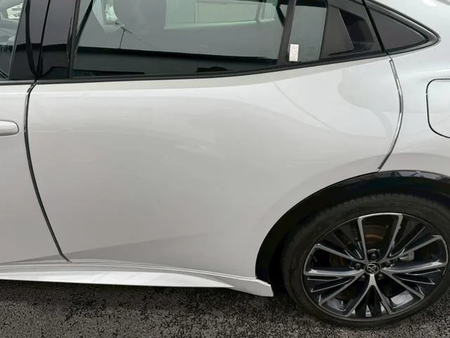 Toyota PRIUS 2024 — миниатюра 5