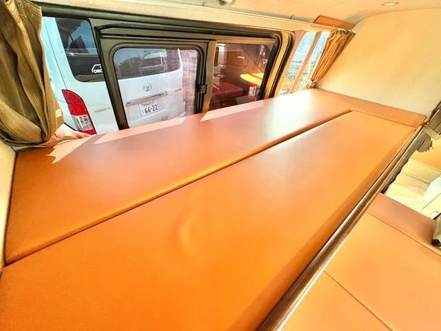 Toyota HIACE VAN 2024 — миниатюра 3