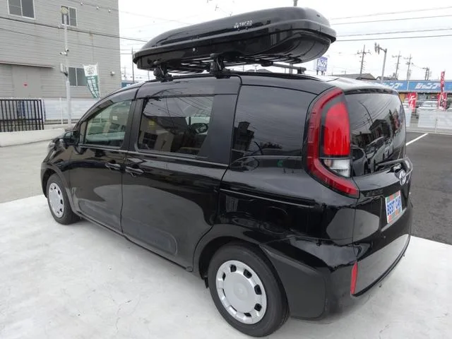 Toyota SIENTA HYBRID X 2024 — миниатюра 5