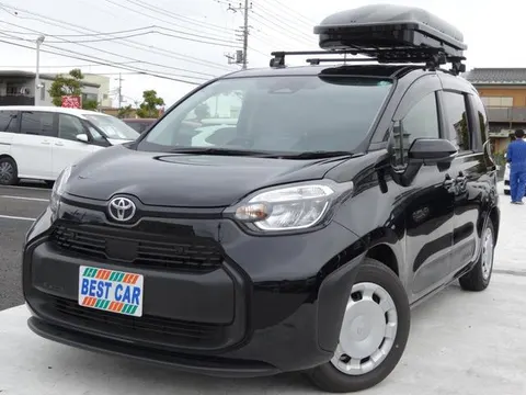 Toyota SIENTA 2024 buy in Moscow