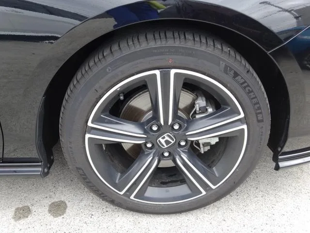 Honda Accord E:HEV 2025 — миниатюра 4