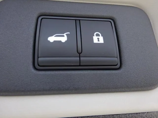 Nissan ARIYA B6 2024 — миниатюра 5