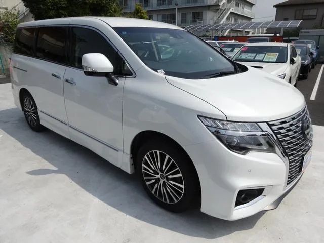 Nissan ELGRAND 250HIGHWAY STAR S 2024 — миниатюра 4