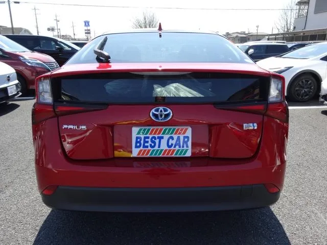 Toyota PRIUS A 2023 — миниатюра 4