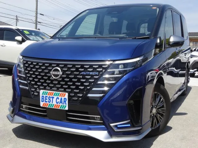 Nissan SERENA E-POWER AUTECH 2024 — фото 1, купить с доставкой в Москву