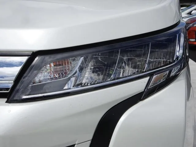 Toyota NOAH HYBRID Z 2023 — миниатюра 3