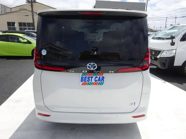 Toyota NOAH HYBRID Z 2023 — миниатюра 4