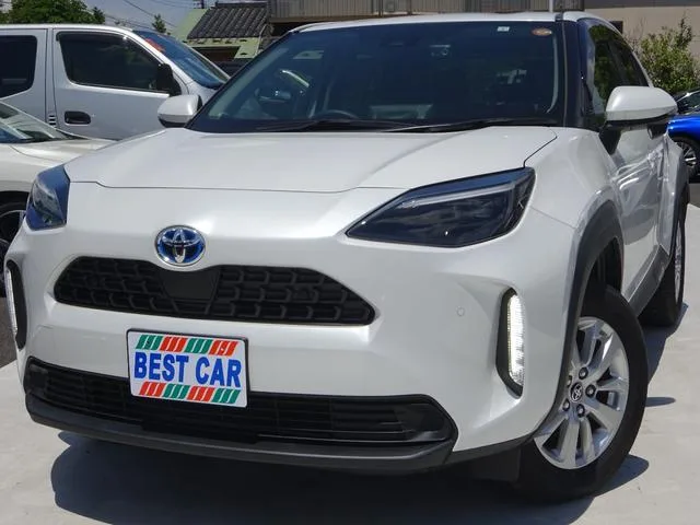 Toyota YARIS CROSS HYBRID G 2023 — фото 1, купить с доставкой в Москву