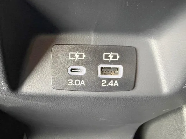 Subaru CROSSTREK LIMITED 2024 — миниатюра 3