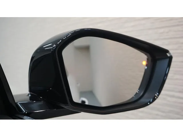 Peugeot 308 SW GT BLUE HDI 2022 — миниатюра 5
