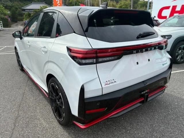 Nissan AURA NISMO 2022 — миниатюра 3