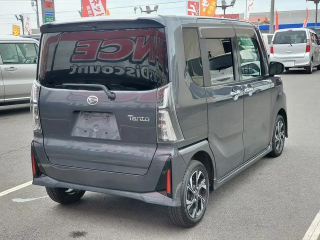 Daihatsu TANTO CUSTOM X 2022 — миниатюра 2