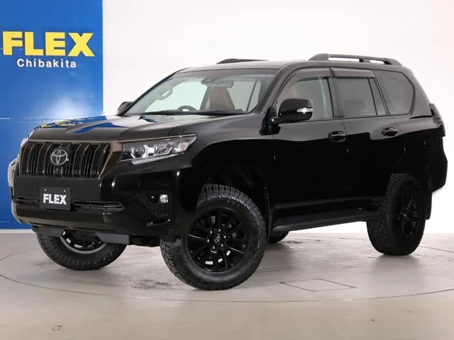 Toyota LAND CRUISER PRADO TX L PACKAGE 70TH ANNIVERSARY LIMITED 2022 — фото 1, купить с доставкой в Москву
