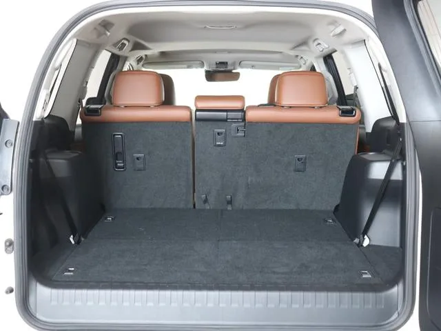 Toyota Land Cruiser Prado TX L PACKAGE 70TH ANNIVERSARY LIMITED 2022 — миниатюра 5