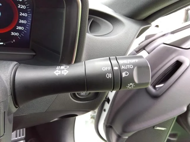 Nissan FAIRLADY Z VERSION ST 2023 — миниатюра 5