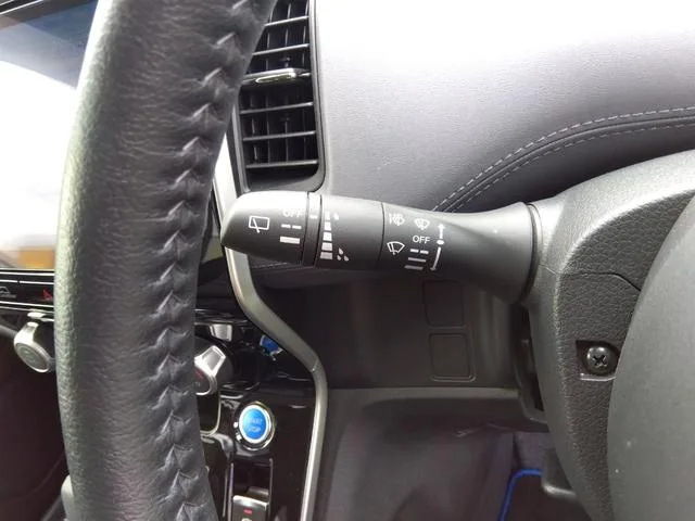 Nissan SERENA E-POWER HIGHWAY STAR V 2022 — миниатюра 5
