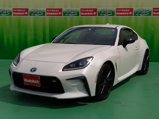 Toyota GR86 RZ 2023 — фото 1, купить с доставкой в Москву