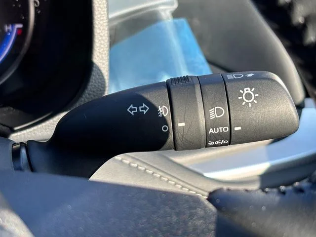 Toyota NOAH HYBRID S-Z 2022 — миниатюра 3