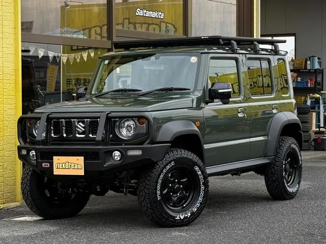 Suzuki JIMNY NOMADE FC 2025 — фото 1, купить с доставкой в Москву